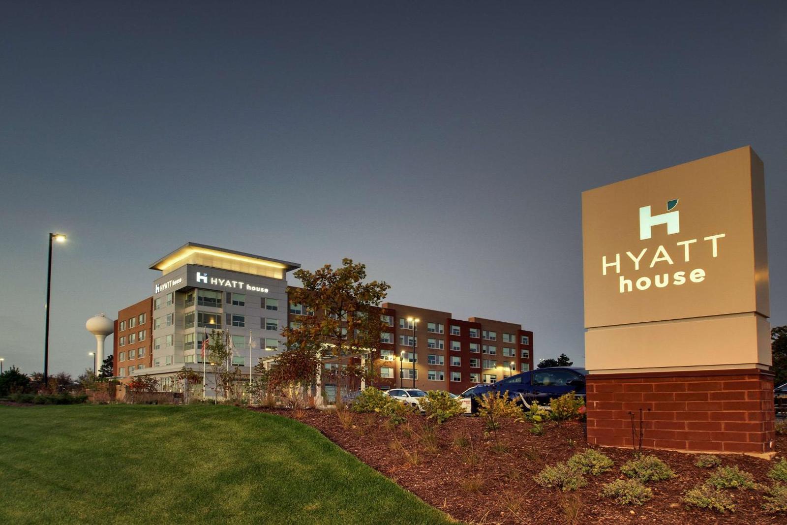 Hyatt House Oak Brook